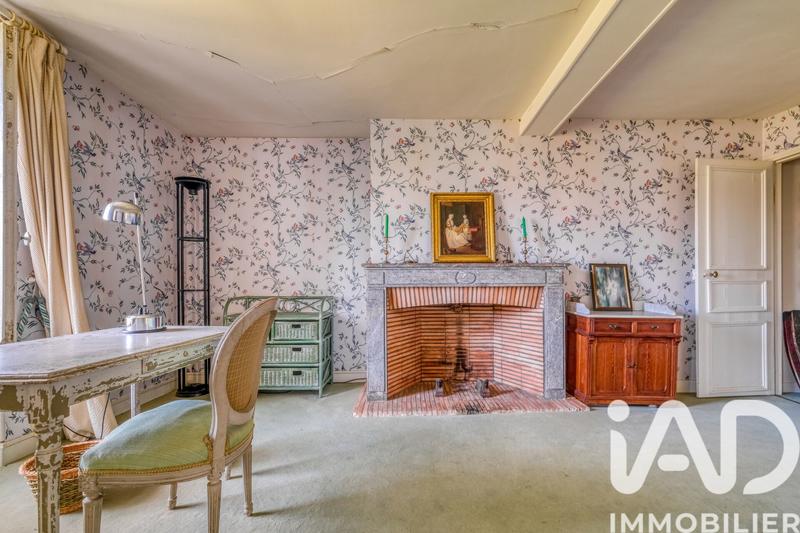 Maison - 300 m² - 10 pièces