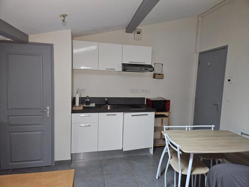 Studio - 20 m² - 1 pièce