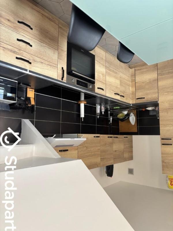 Chambre - 16 m² - 1 pièce