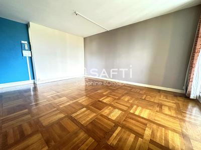 Appartement - 88 m² - 3 pièces