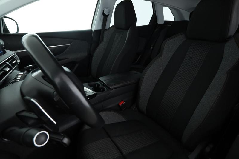 Peugeot 3008 1.5 Blue-HDi Active Eat8 130 ch