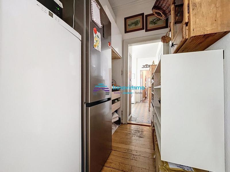 Appartement - 157 m² - 7 pièces