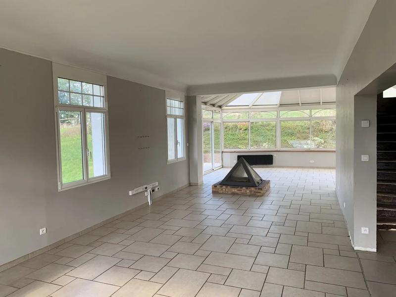 Maison - 215 m² - 5 pièces