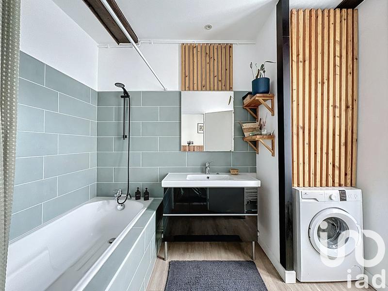 Appartement - 81 m² - 3 pièces