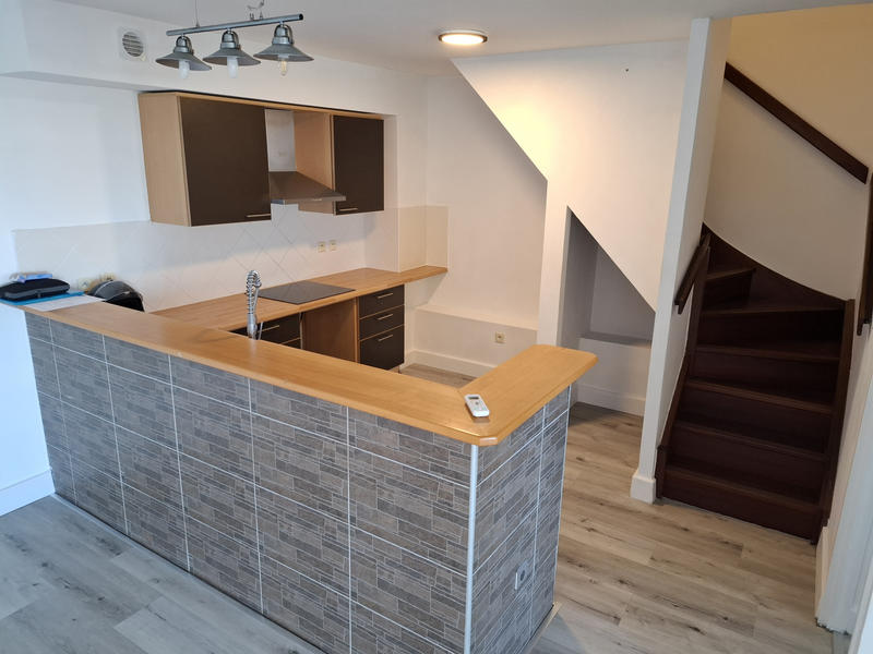 Appartement - 75 m² - 5 pièces