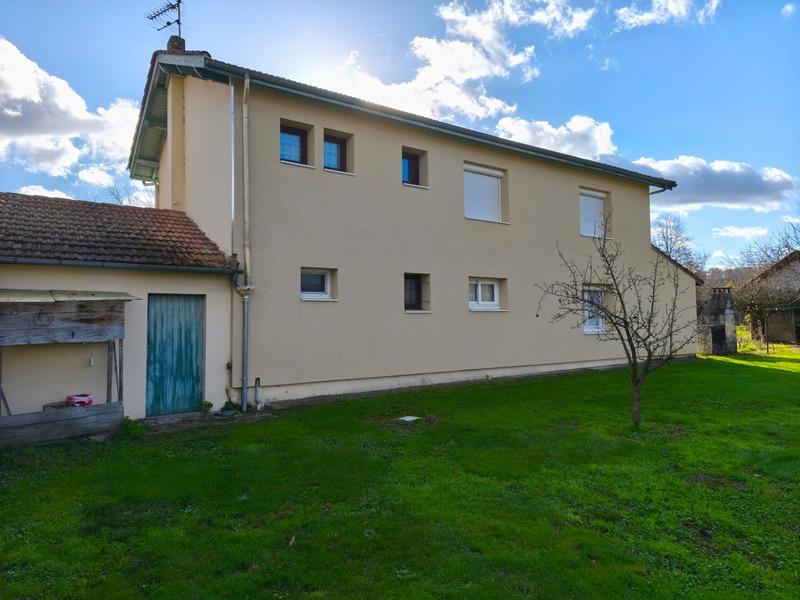 Maison - 133 m² - 6 pièces