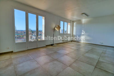 Appartement - 71 m² - 3 pièces