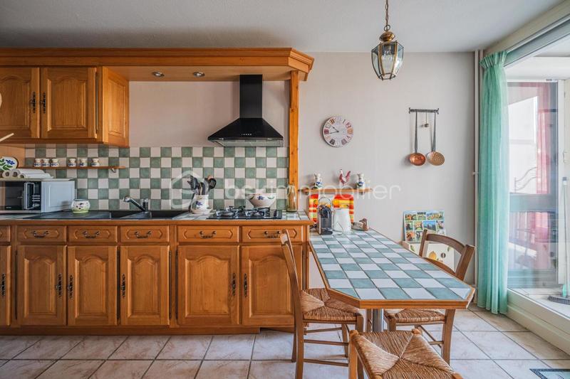 Appartement - 84 m² - 4 pièces