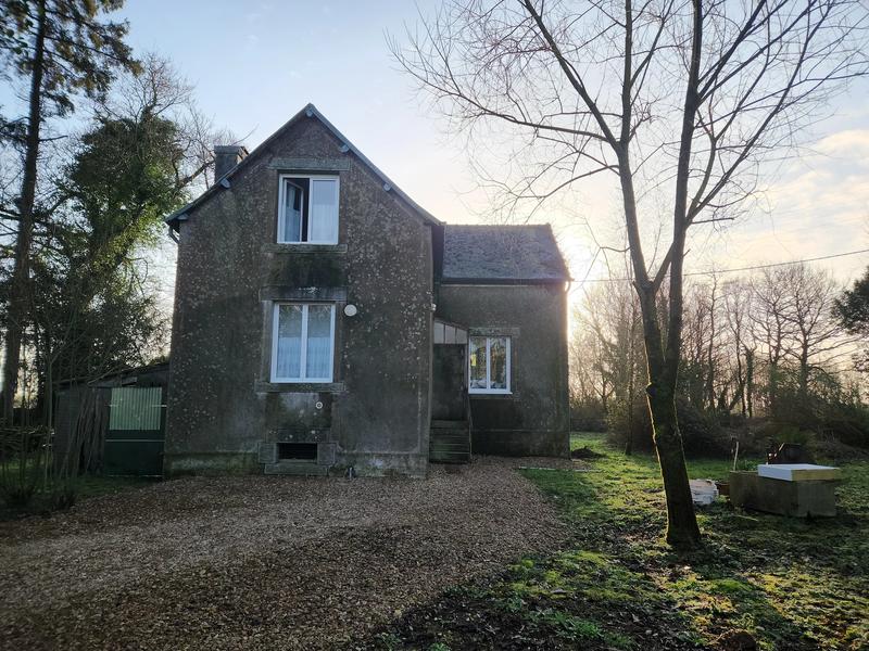 Maison - 91 m² - 5 pièces