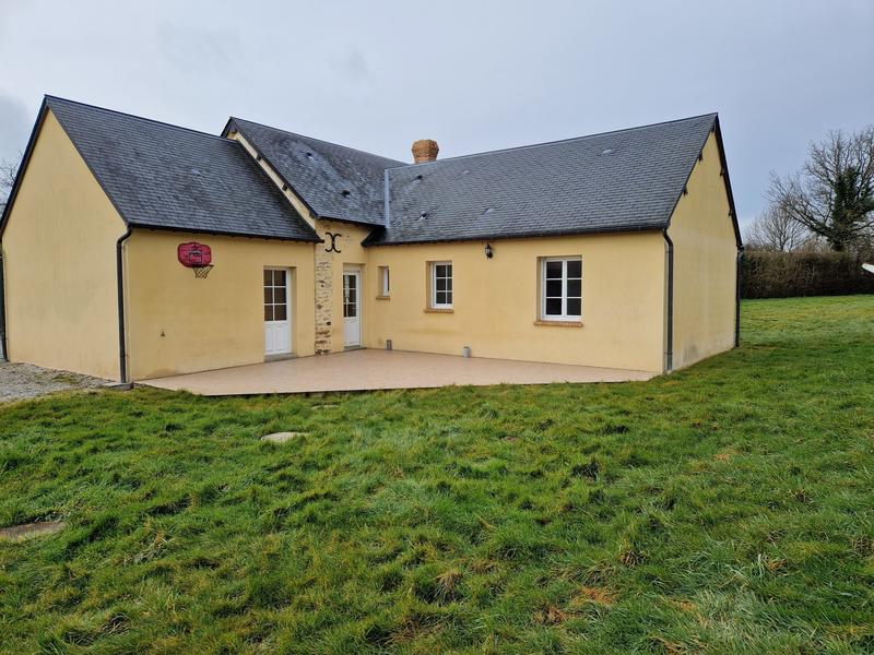 Maison - 92 m² - 4 pièces