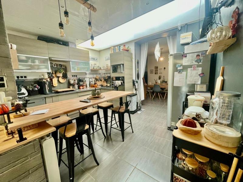 Maison de ville - 114 m² - 7 pièces