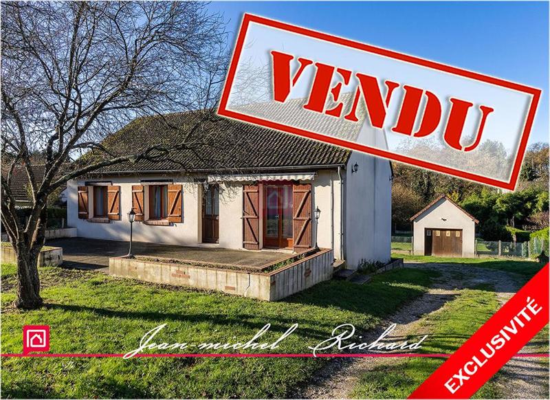 Maison - 90 m² - 5 pièces