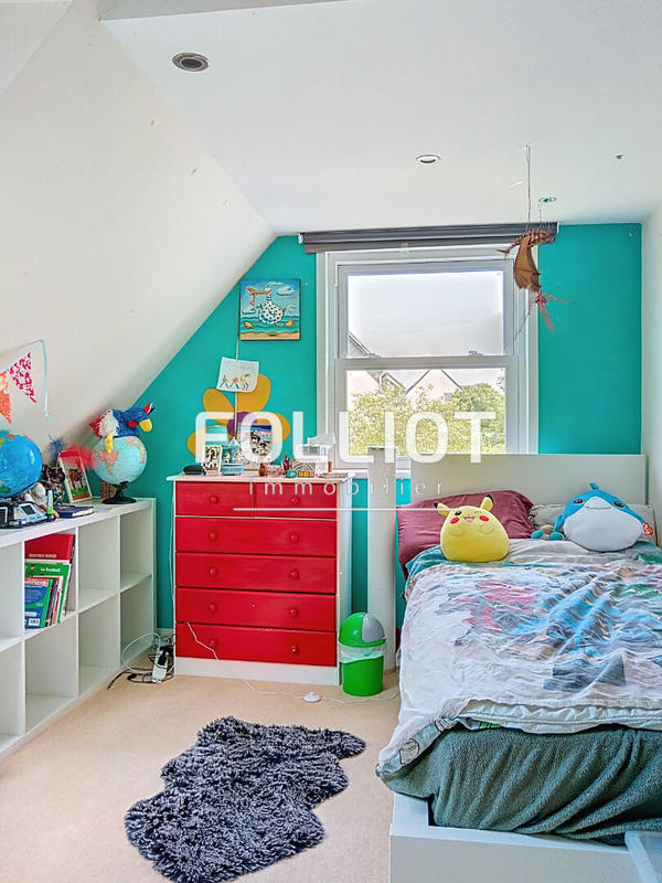 Maison - 189 m² - 6 pièces