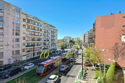 Appartement - 91 m² - 4 pièces