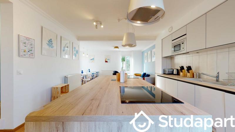 Chambre - 9 m² - 1 pièce