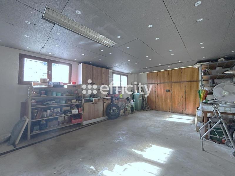 Maison - 111 m² - 5 pièces