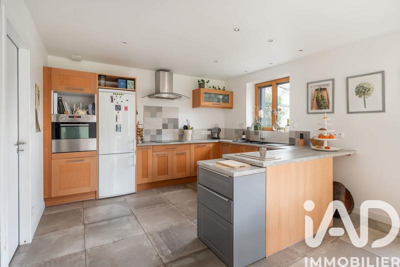 Maison - 106 m² - 6 pièces