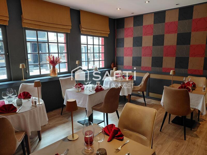 Local commercial - 144 m²