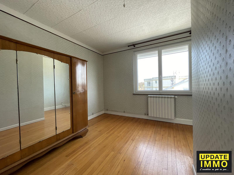 Maison - 137 m² - 8 pièces