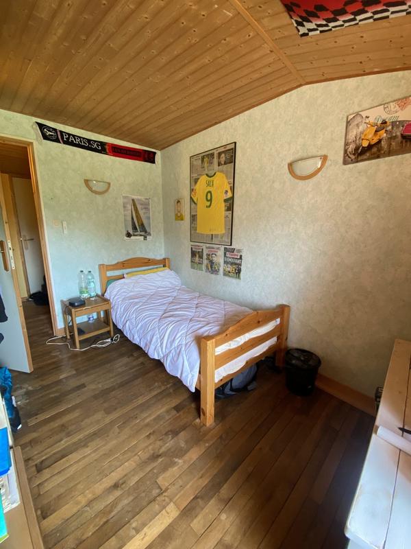 Maison - 200 m² - 6 pièces