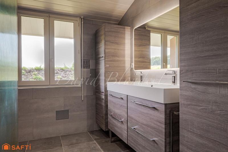 Maison - 111 m² - 5 pièces