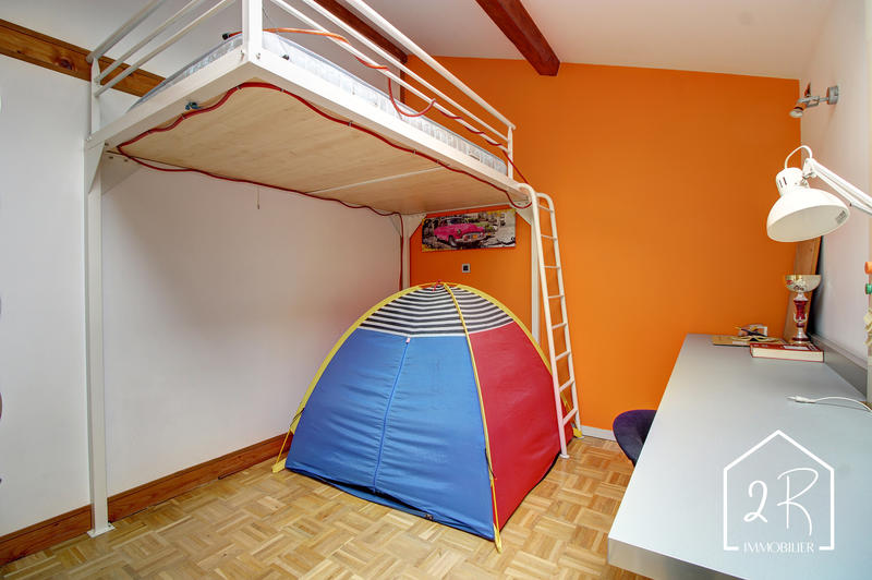 Maison - 191 m² - 7 pièces