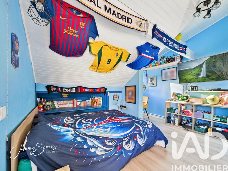 Maison - 110 m² - 5 pièces