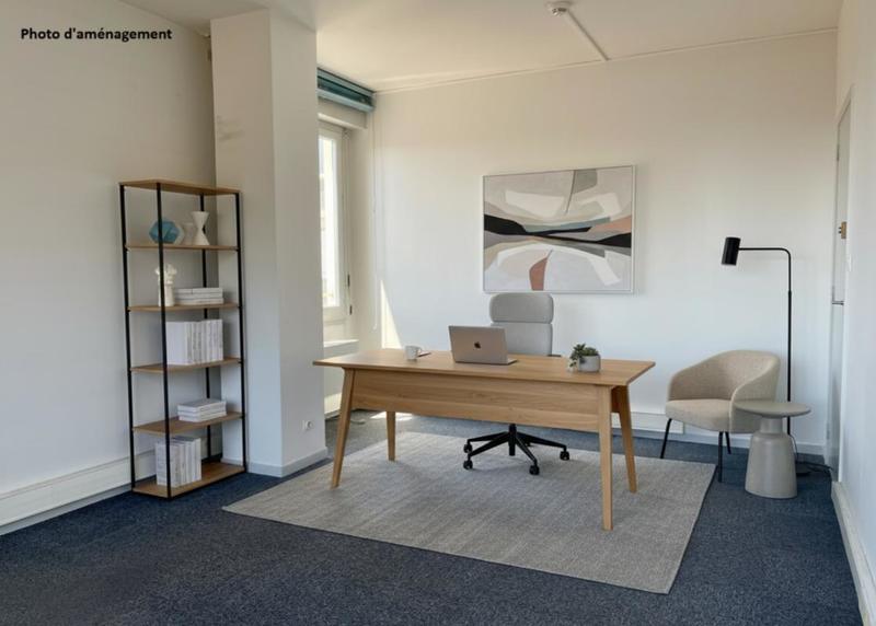 Bureau - 104 m² - 4 pièces