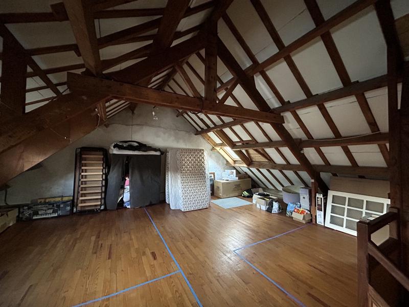 Maison traditionnelle - 110 m² - 5 pièces