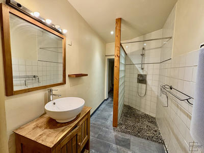 Appartement - 74 m² - 3 pièces