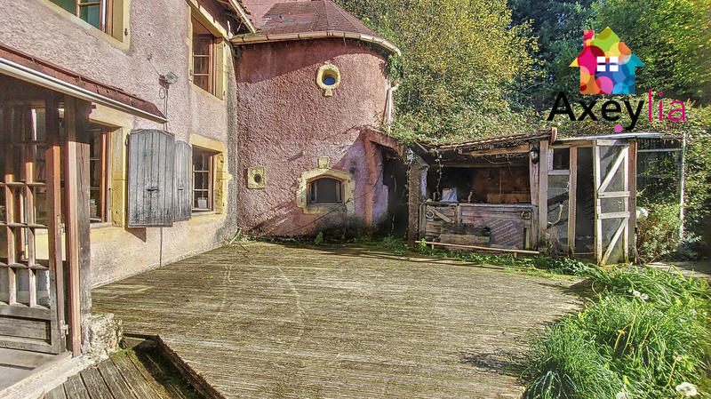 Maison - 321 m² - 11 pièces