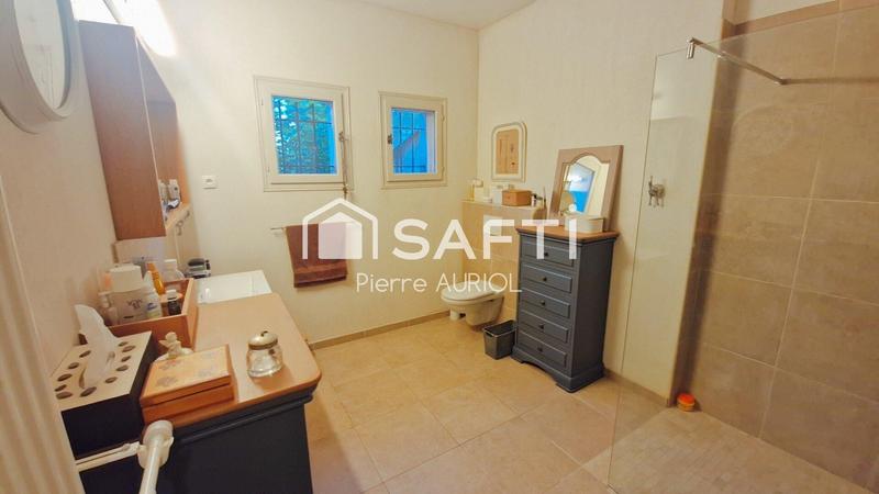 Maison - 200 m² - 6 pièces