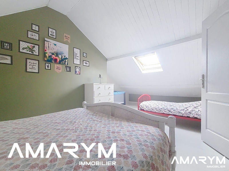 Maison - 168 m² - 7 pièces