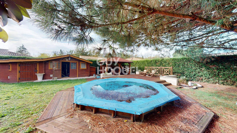 Maison - 138 m² - 7 pièces