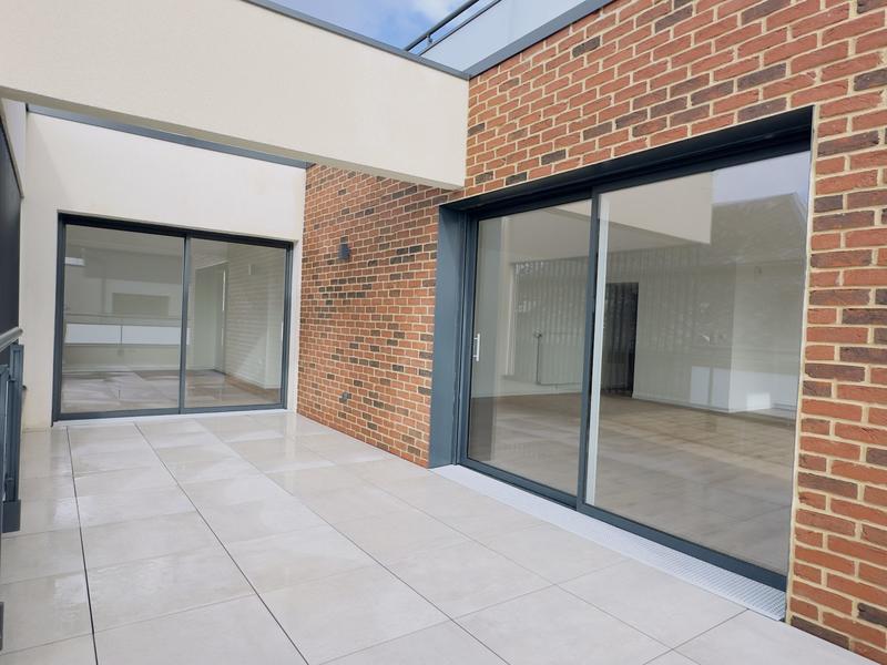 Appartement - 120 m² - 5 pièces