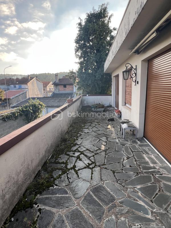 Appartement - 160 m² - 6 pièces