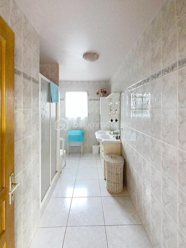 Villa - 104 m² - 3 pièces