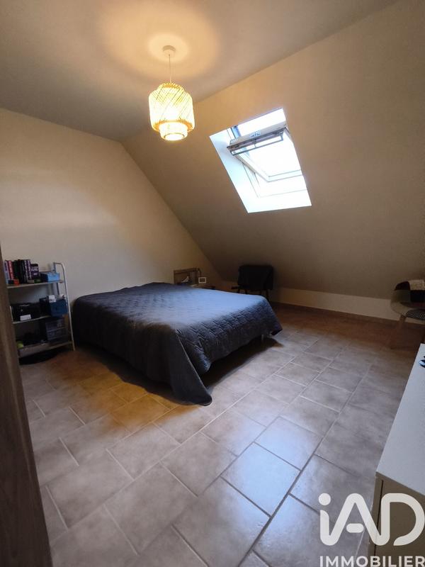 Maison - 260 m² - 9 pièces