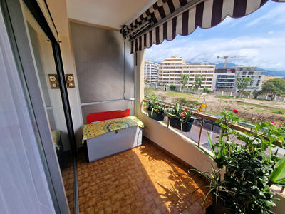 Appartement - 71 m² - 3 pièces