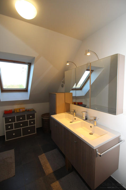 Maison - 153 m² - 5 pièces