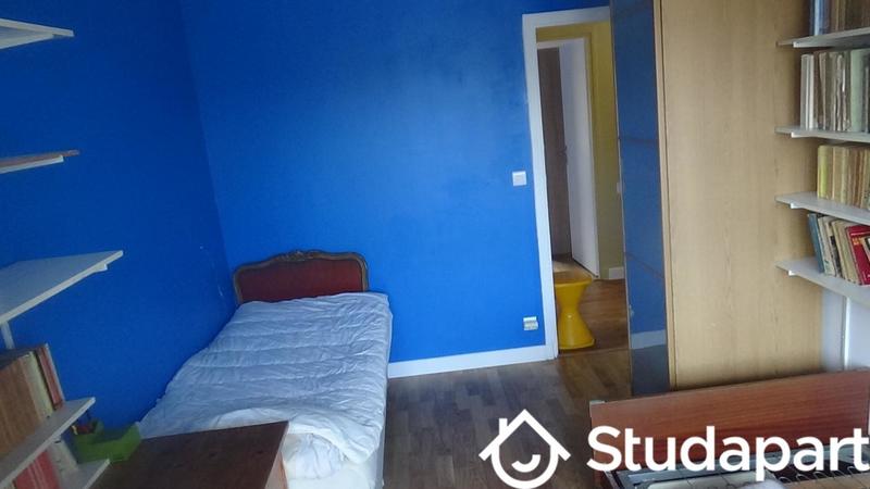 Chambre - 10 m² - 1 pièce