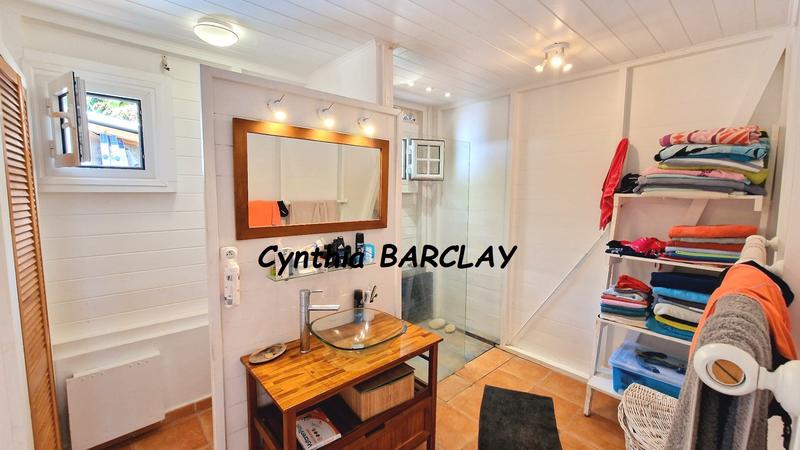 Maison - 180 m² - 6 pièces