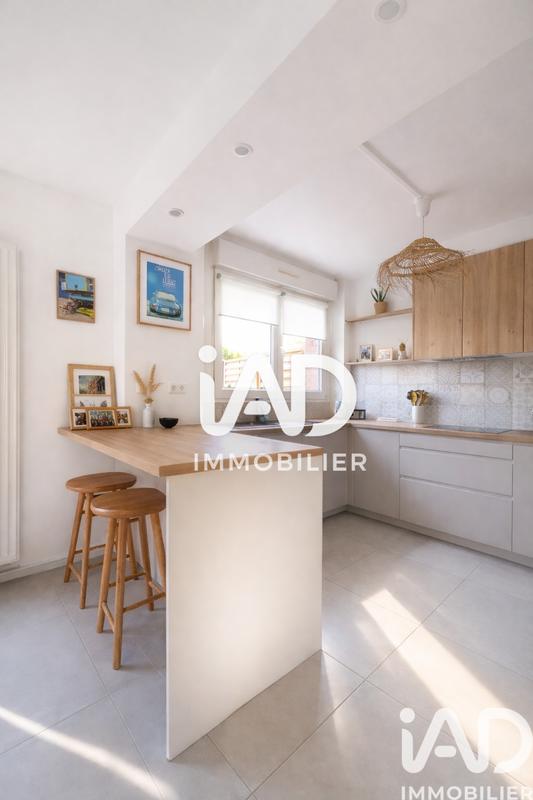 Maison - 85 m² - 4 pièces