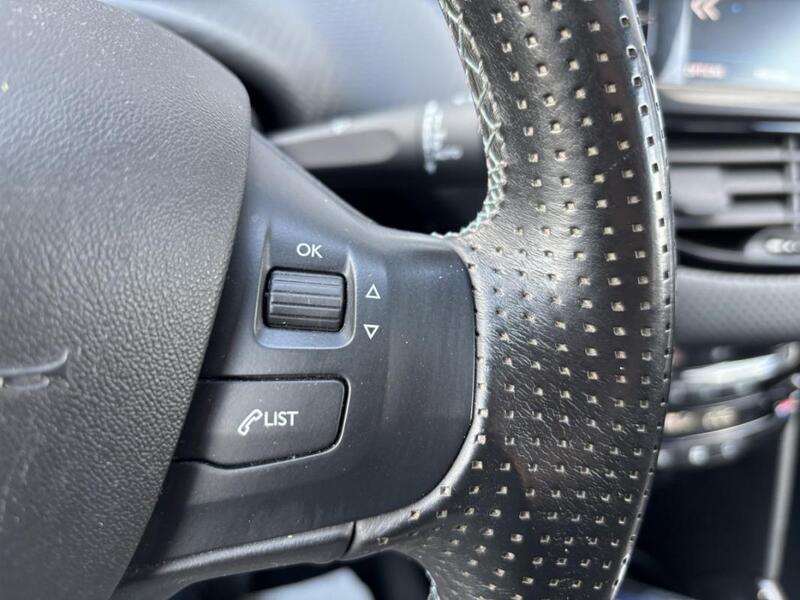 Peugeot 2008 Puretech 130 s&amp;S Crossway