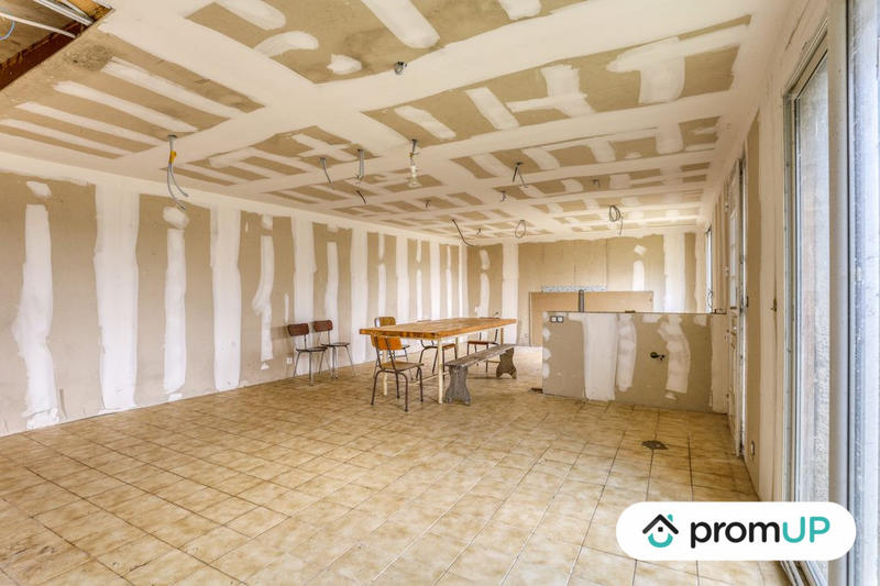 Maison - 160 m² - 4 pièces