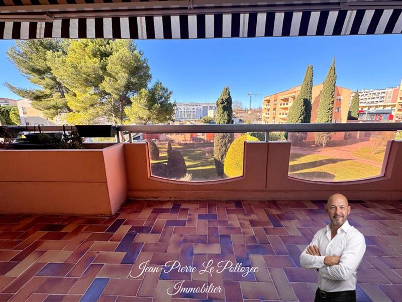 Appartement - 101 m² - 5 pièces