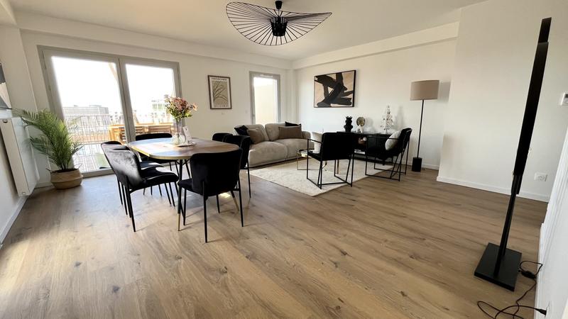 Appartement - 142 m² - 5 pièces