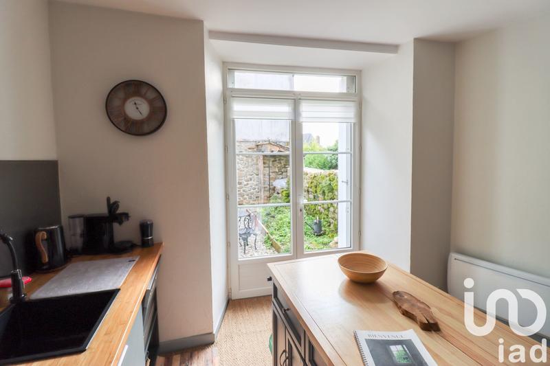 Maison - 291 m² - 13 pièces