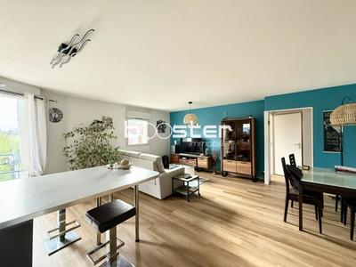 Appartement ancien - 65 m² - 3 pièces