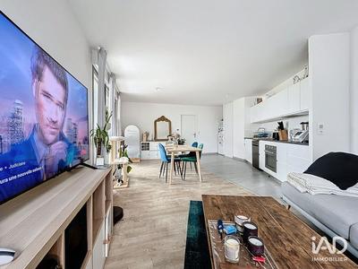 Appartement - 77 m² - 4 pièces